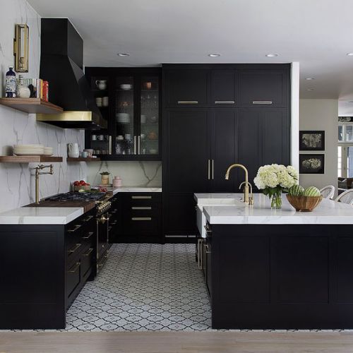 25 Beautiful Color Schemes for Kitchens with Dark Cabinets - Home Decoriez