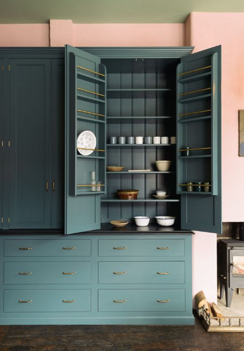 25 Beautiful Color Schemes for Kitchens with Dark Cabinets - Home Decoriez