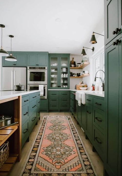 Forest-Green Kitchen Color Scheme
